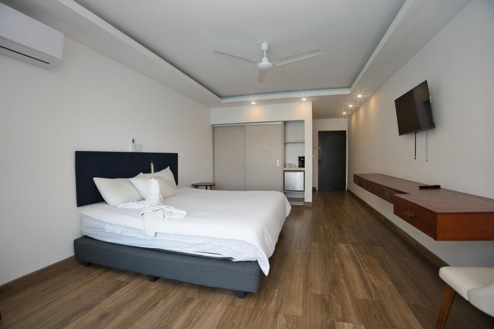 Dunama Hotel Playa Flamingo Exterior photo